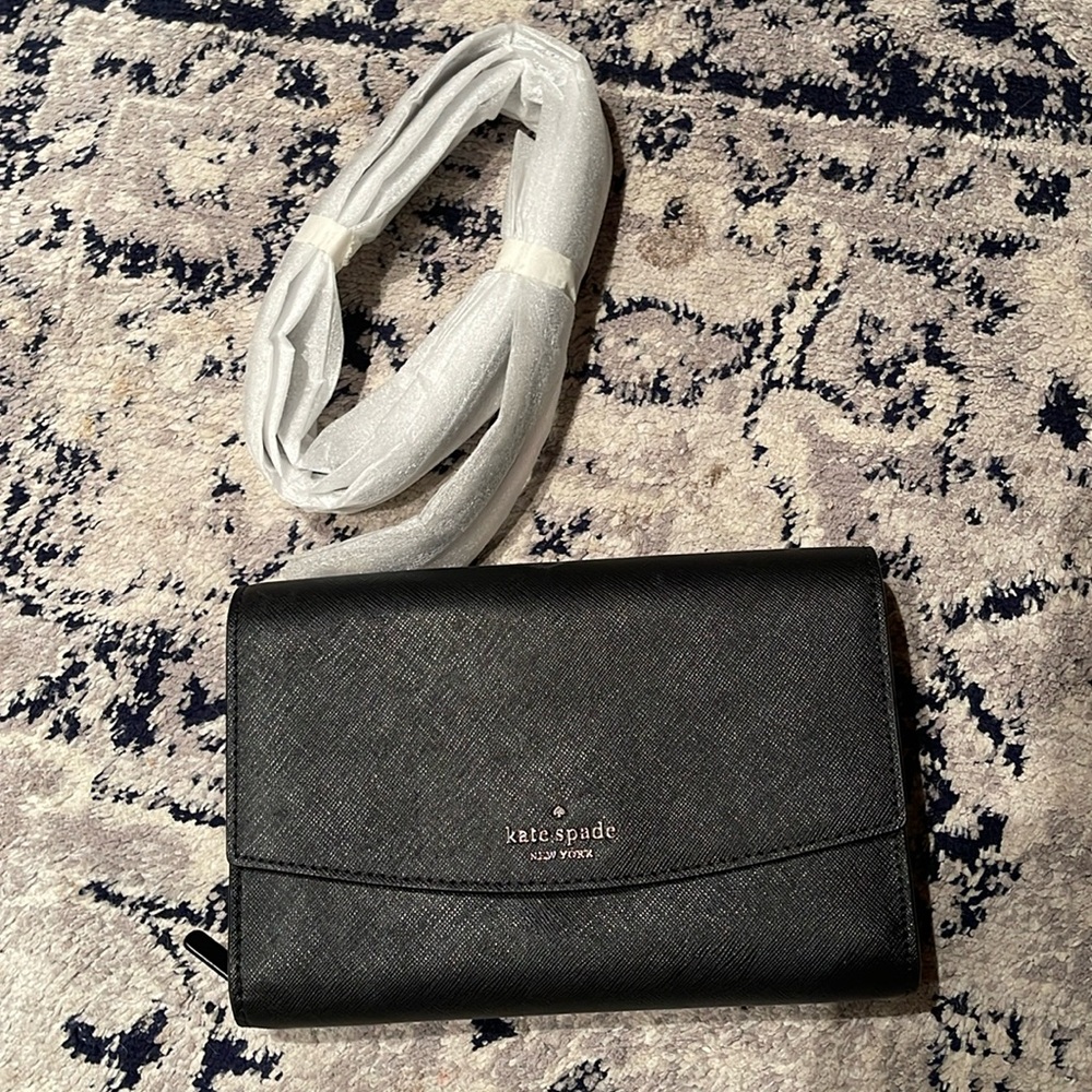 Kate spade wallet on chain cross body.